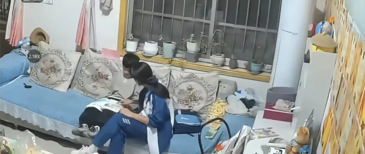 抖音热门《来自姐姐的爱》引热议-姐弟情深难舍难分事件来龙去脉全梳理-姐姐辅导弟弟作业日常完整版-来自姐姐的爱事件脉络盘点