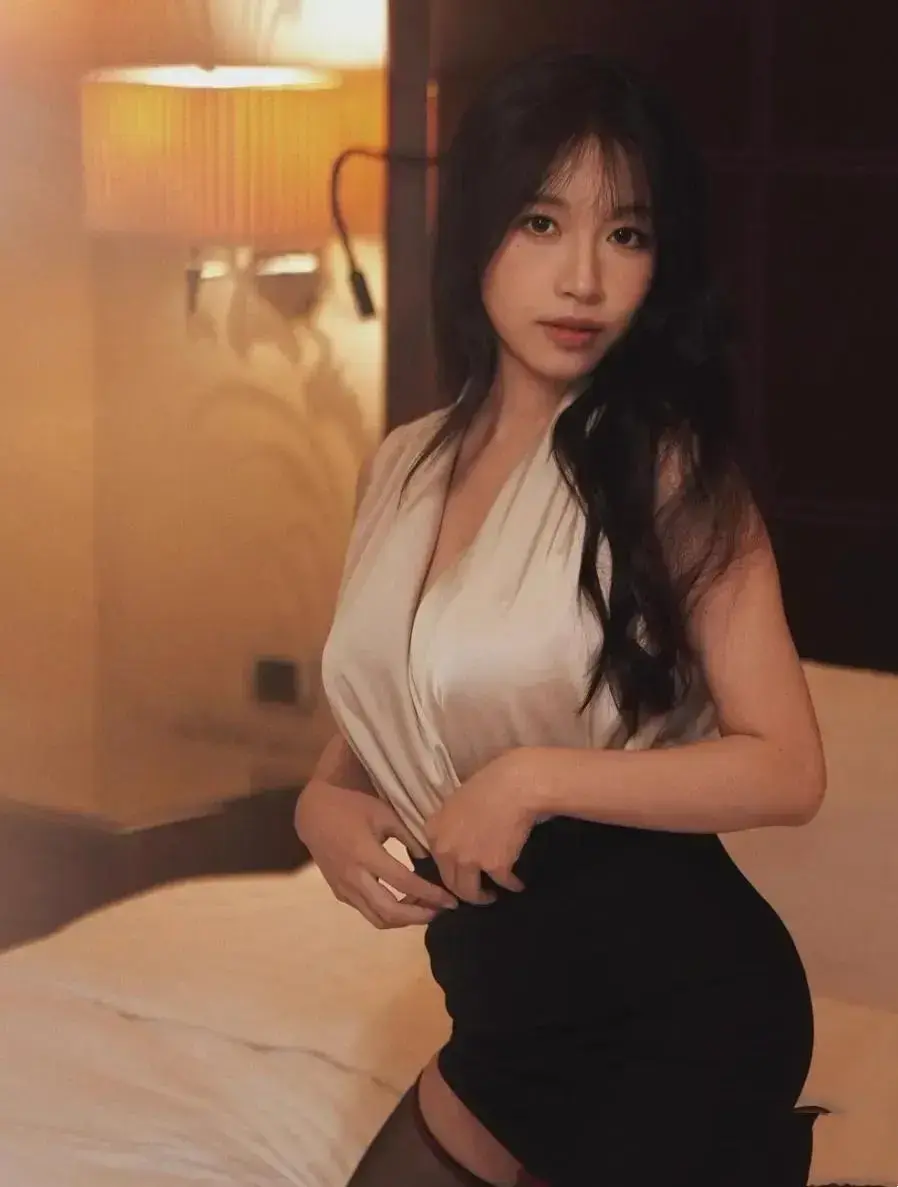《小凤新婚》苏畅艾熙双人演绎全集-完整版在线免费观看-高清极速秒存无弹窗无套路-小凤新婚无删减纯净放送